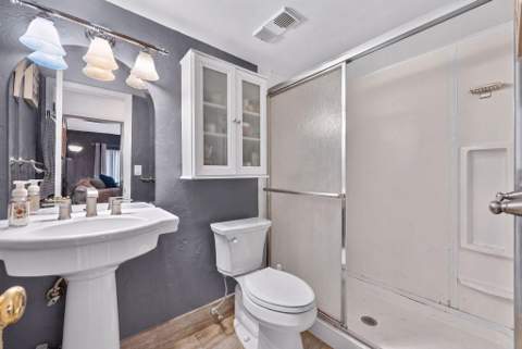 2242 NW 39th Avenue, Coconut Creek FL - photo 13 of 35