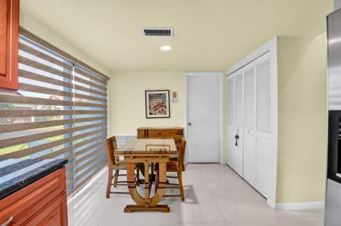 5791 Lakeview Mews Place, Boynton Beach FL - photo 13 of 98
