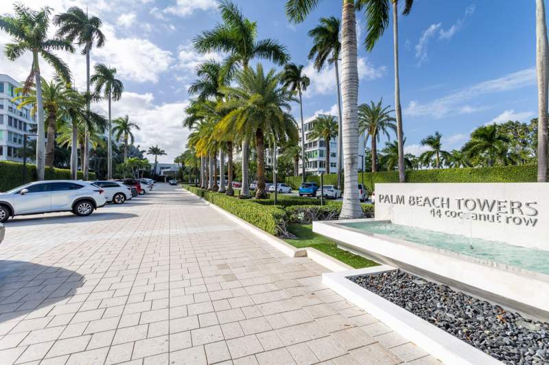 2 bedroom Condominium at 44 Cocoanut Row #222b, Palm Beach Towers Condo, Palm Beach — photo 4