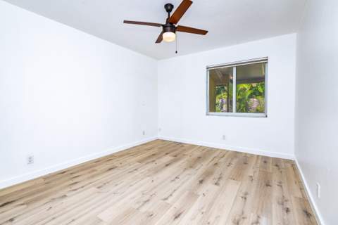 2501 Taylor Street #C, Hollywood FL - photo 15 of 28