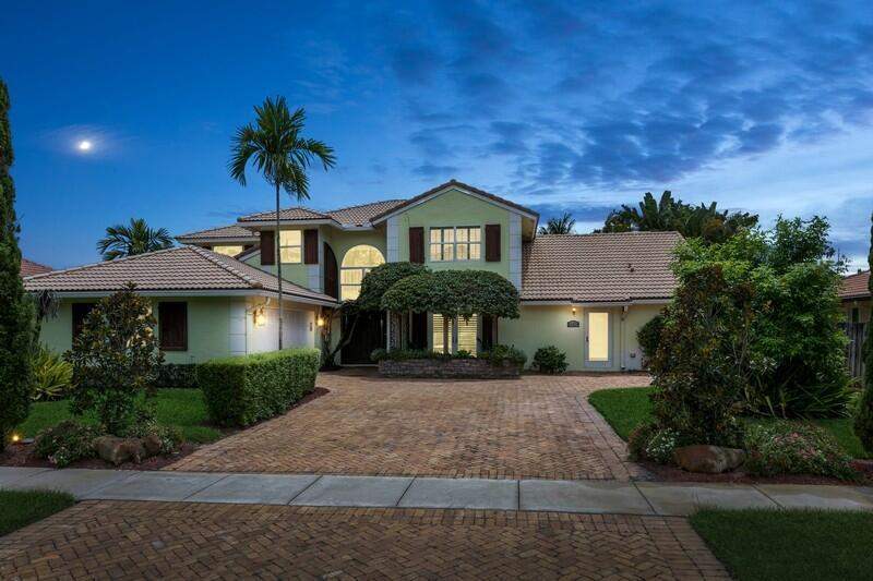 4 bedroom Single Family Residence at 14324 Paddock Drive, Sugar Pond Manor Of Wellington, Wellington — photo 2