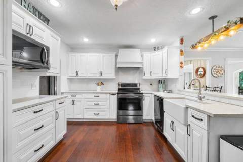 14324 Paddock Drive, Wellington FL - photo 17 of 33