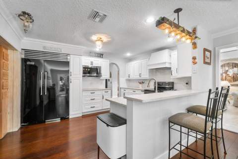 14324 Paddock Drive, Wellington FL - photo 16 of 33