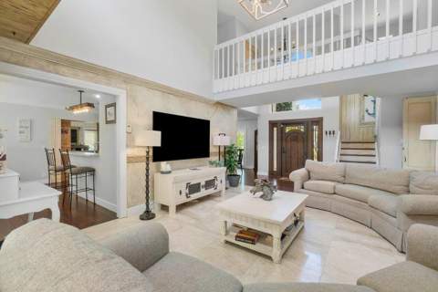 14324 Paddock Drive, Wellington FL - photo 6 of 33