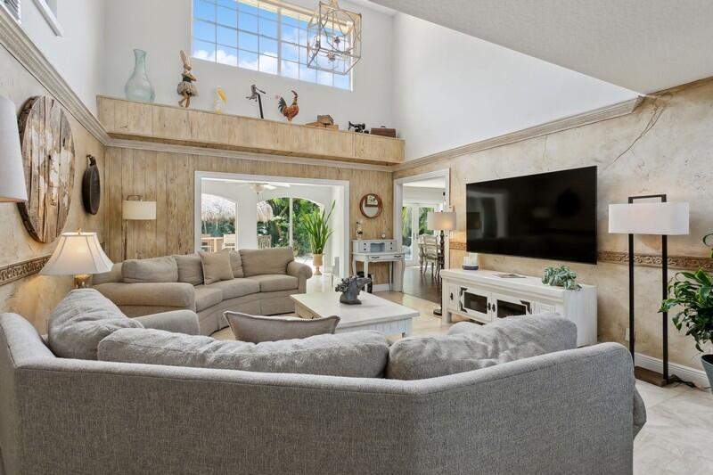 4 bedroom Single Family Residence at 14324 Paddock Drive, Sugar Pond Manor Of Wellington, Wellington — photo 5