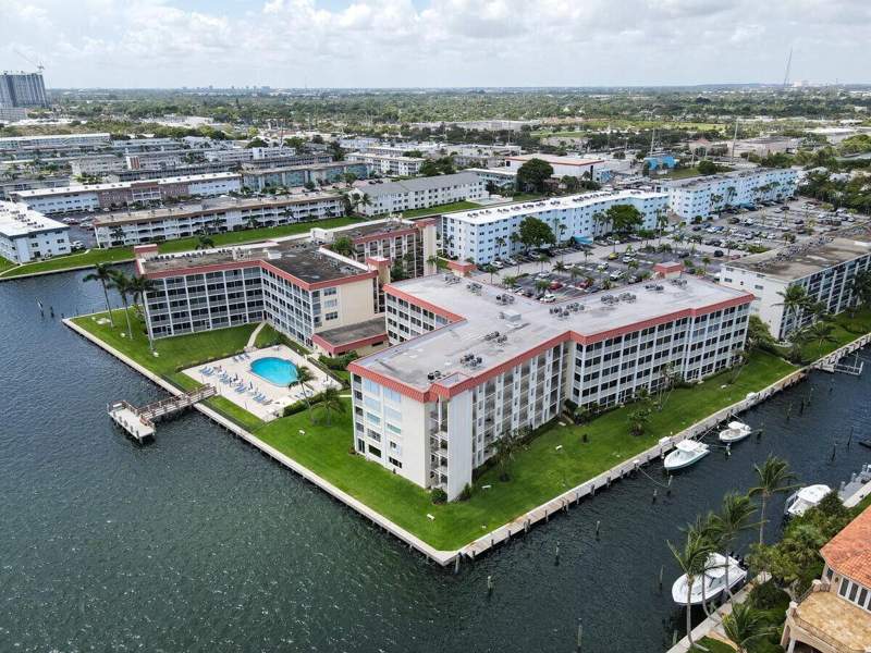 2 bedroom Condominium at 100 Paradise Harbour Boulevard #212, Paradise Harbour Condo, North Palm Beach — photo 4