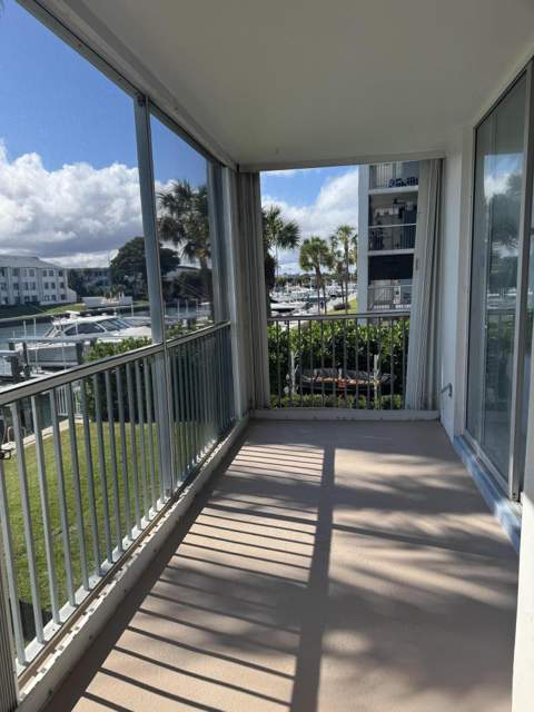 100 Paradise Harbour Boulevard #212, North Palm Beach FL - photo 7 of 21