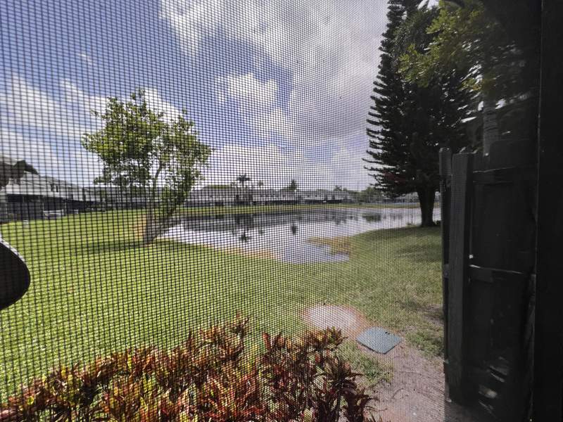 2 bedroom Townhouse at 2606 Canalside Drive, Canalake Replat, Greenacres — photo 5