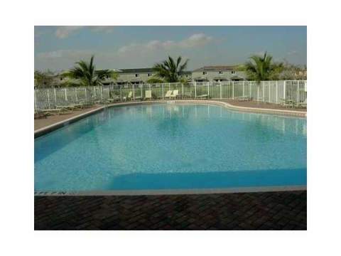5754 Hampton Hills Boulevard #5754, Tamarac FL - photo 17 of 17