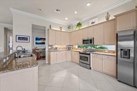 13473 Shell Beach Court, Delray Beach FL - photo 14 of 47