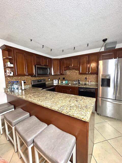 2 bedroom Townhouse at 2832 SW 12th Street, Waterford Courtyards Addition, Deerfield Beach — photo 5