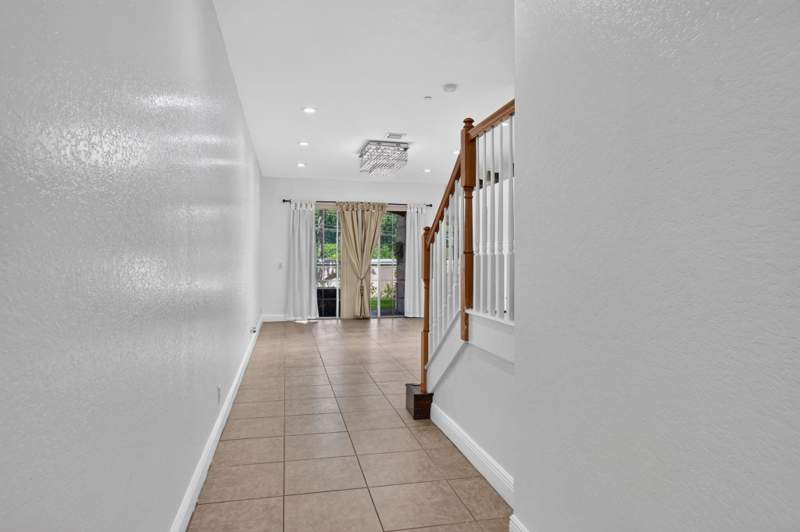 3 bedroom Townhouse at 76 Landau Street, Carriage Pointe , Boynton Beach — photo 5