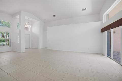 7639 Tarpon Cove Circle, Lake Worth FL - photo 12 of 81