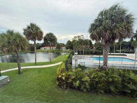 5140 Elmhurst Road #B, West Palm Beach FL - photo 22 of 23
