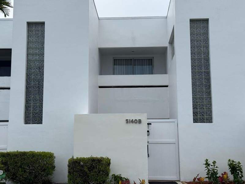 2 bedroom Townhouse at 5140 Elmhurst Road #B, Park Place Townhomes, West Palm Beach — photo 3