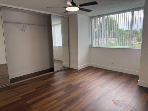 5140 Elmhurst Road #B, West Palm Beach FL - photo 17 of 23