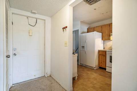 6475 W Oakland Park Boulevard #505, Lauderhill FL - photo 12 of 34