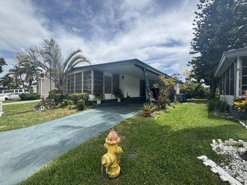3 bedroom Manufactured Home at 6334 NW 29th Place, Coral Cay Plantation, Margate — photo 2