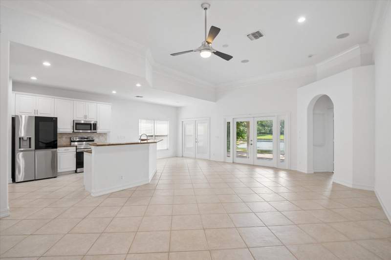3 bedroom Single Family Residence at 11289 NW 65th Manor, Parkland Isles, Parkland — photo 4