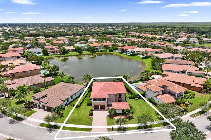 5 bedroom Single Family Residence at 8279 NW 122nd Lane, Heron Bay - Banyan Isles, Parkland — photo 3