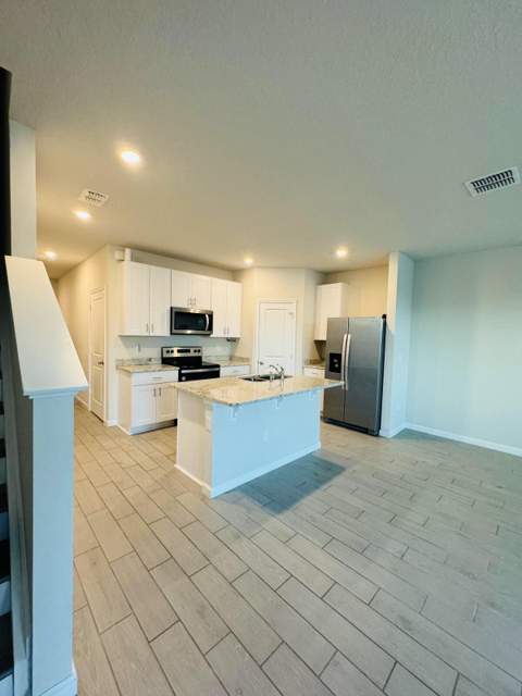 5677 Mentmore Drive #5677, Mangonia Park FL - photo 13 of 30