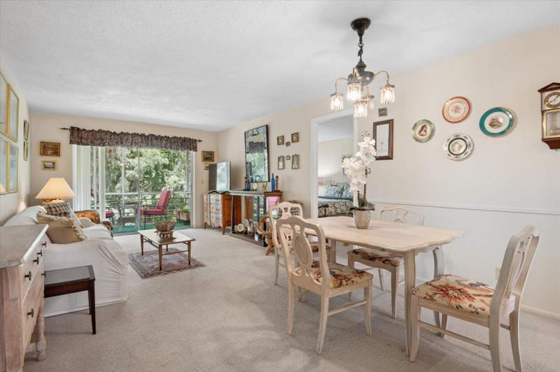 1 bedroom Condominium at 473 Lake Frances Drive, Golden Lakes , West Palm Beach — photo 2