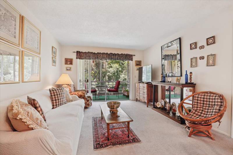 1 bedroom Condominium at 473 Lake Frances Drive, Golden Lakes , West Palm Beach — photo 3