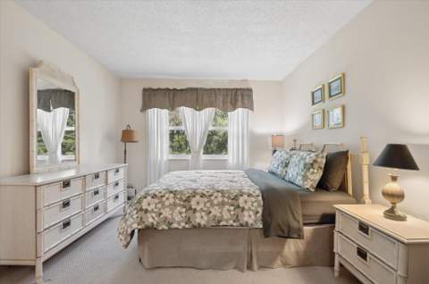 473 Lake Frances Drive, West Palm Beach FL - photo 9 of 24