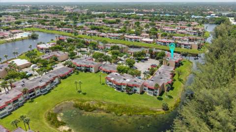 473 Lake Frances Drive, West Palm Beach FL - photo 20 of 24