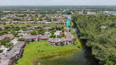 473 Lake Frances Drive, West Palm Beach FL - photo 21 of 24