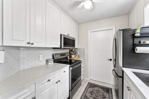 1382 SE Rivergreen Circle, Port St. Lucie FL - photo 17 of 42