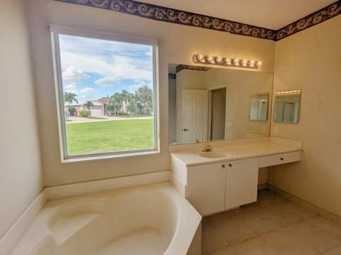 2119 NW Marsh Rabbit Lane, Jensen Beach FL - photo 17 of 24