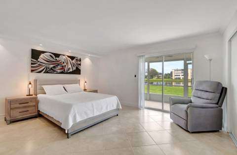 1072 Yarmouth Drive, Boca Raton FL - photo 17 of 46