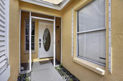120 Paddock Lane, Greenacres FL - photo 6 of 66