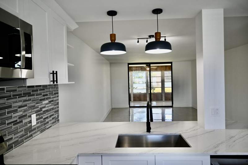 2 bedroom Condominium at 6675 S Oriole Boulevard #3060, Villages Of Oriole Deauville Condo, Delray Beach — photo 3