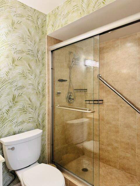 340 Orange Tree Drive #5, Atlantis FL - photo 18 of 21