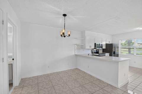 3504 Medford Court, Boynton Beach FL - photo 15 of 68