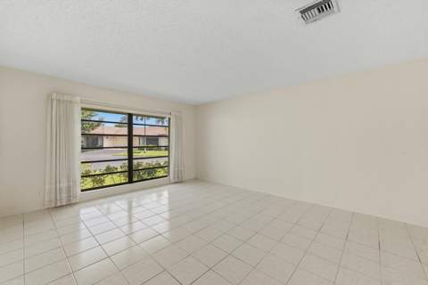 4675 Robinwood Circle #A, Boynton Beach FL - photo 9 of 31