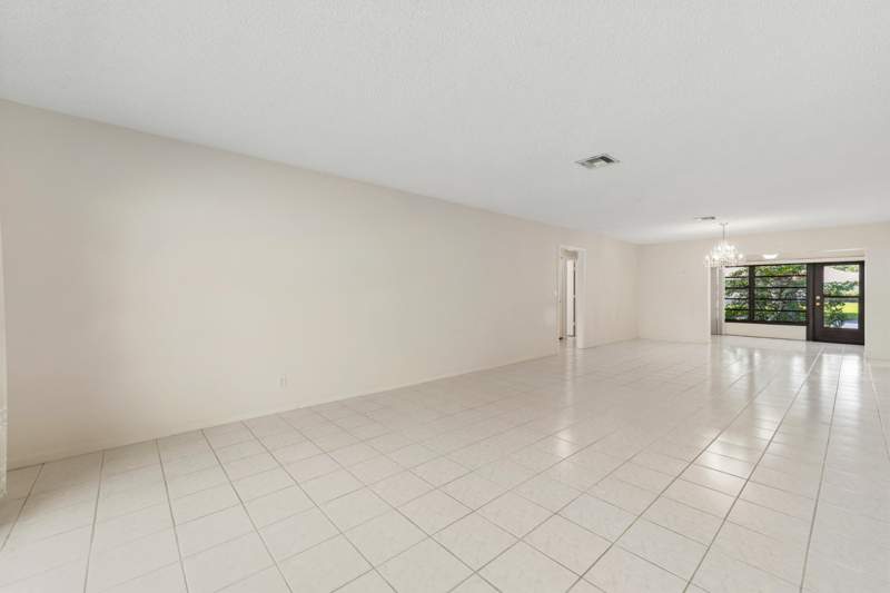 2 bedroom Condominium at 4675 Robinwood Circle #A, Greentree Villas Condo, Boynton Beach — photo 5