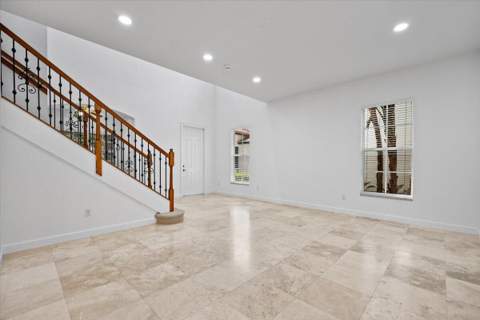 1049 Vintner Boulevard, Palm Beach Gardens FL - photo 6 of 77
