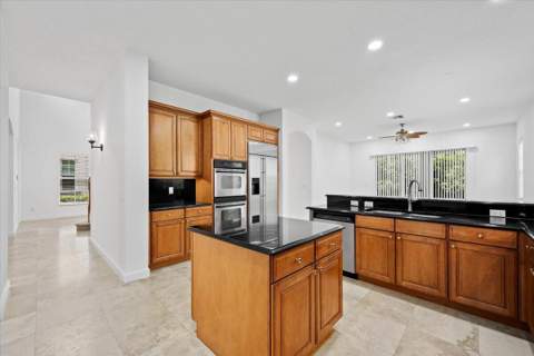 1049 Vintner Boulevard, Palm Beach Gardens FL - photo 20 of 77