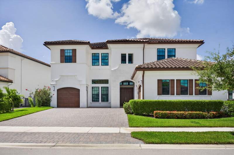 5 bedroom Single Family Residence at 12450 N Parkland Bay Trail, Parkland Bay, Parkland — photo 2