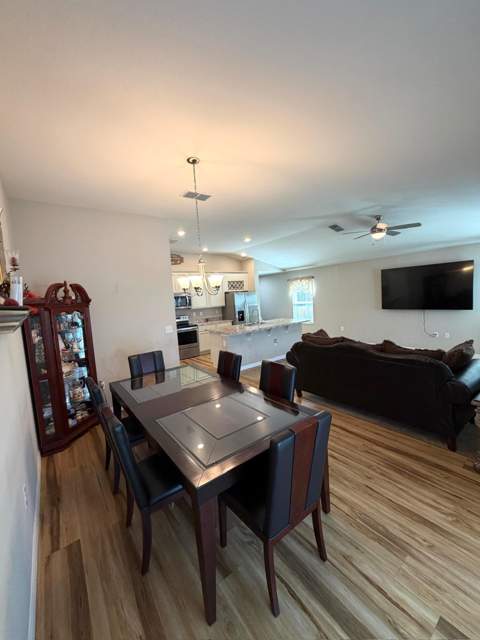 5670 NW Pine Trail Circle, Port St. Lucie FL - photo 6 of 15