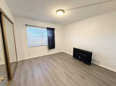 1100 NW 87th Avenue #406, Coral Springs FL - photo 8 of 18