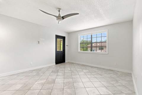 2480 SE Garden Terrace #507, FL - photo 6 of 30
