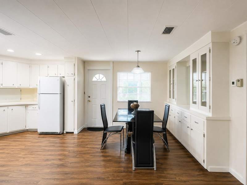 2 bedroom Mobile Home at 656 Sun Ray Court, Sunny South Estates, Boynton Beach — photo 5