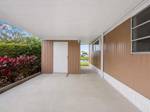 656 Sun Ray Court, Boynton Beach FL - photo 14 of 17