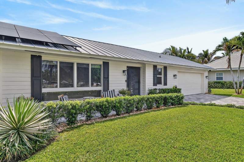 3 bedroom Single Family Residence at 46 DOGWOOD Ridge, TEQUESTA PINES, Tequesta — photo 1