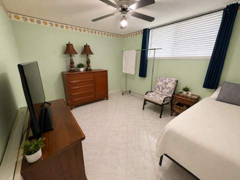 2400 NE 10th Street #205, Pompano Beach FL - photo 8 of 15
