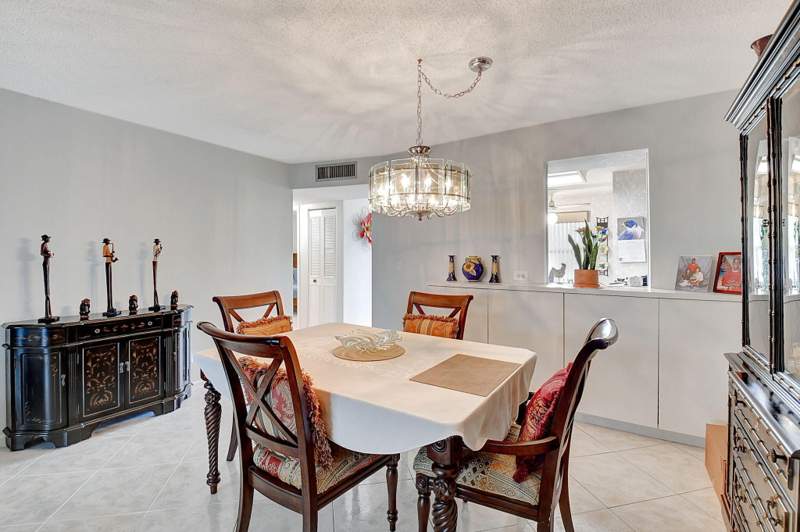 2 bedroom Condominium at 14773 Cumberland Drive #102 D, Villages Of Oriole Deauville Condo, Delray Beach — photo 2